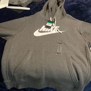 BRAND NEW NIKE HOODIE !!!!